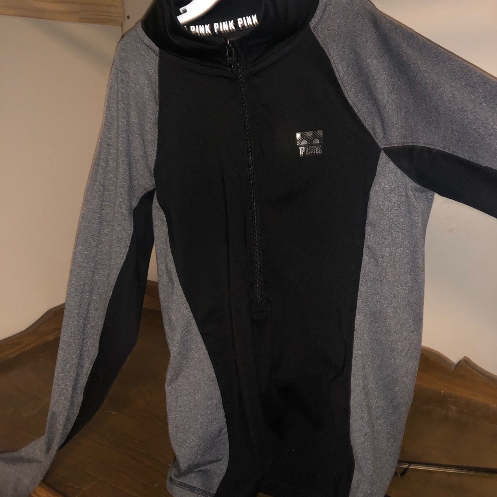 Quarter zip